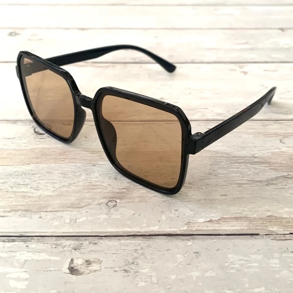 Unisex Mens Womens Square Sunglasses Polarized Lenses Black NEW